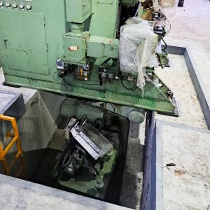 機械搬運（入坑定位）